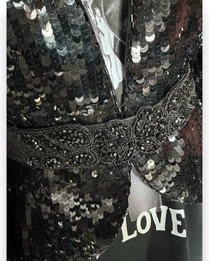Flower beaded belt
