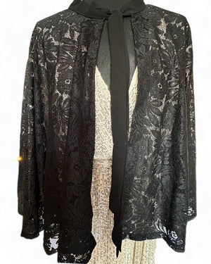 Lace Edie cape