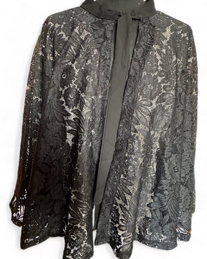Lace Edie cape