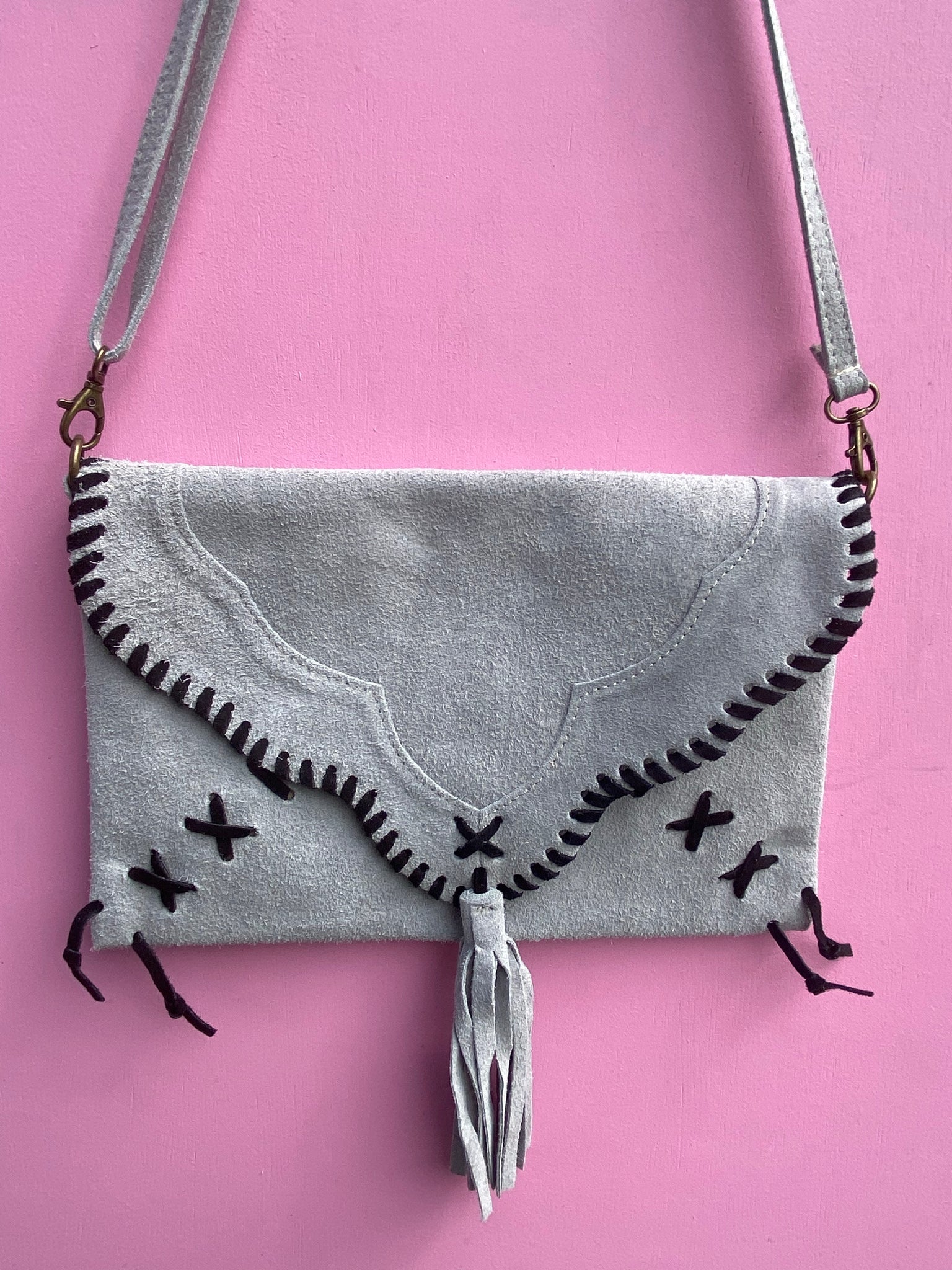‘Jessie’ suede tassel bag
